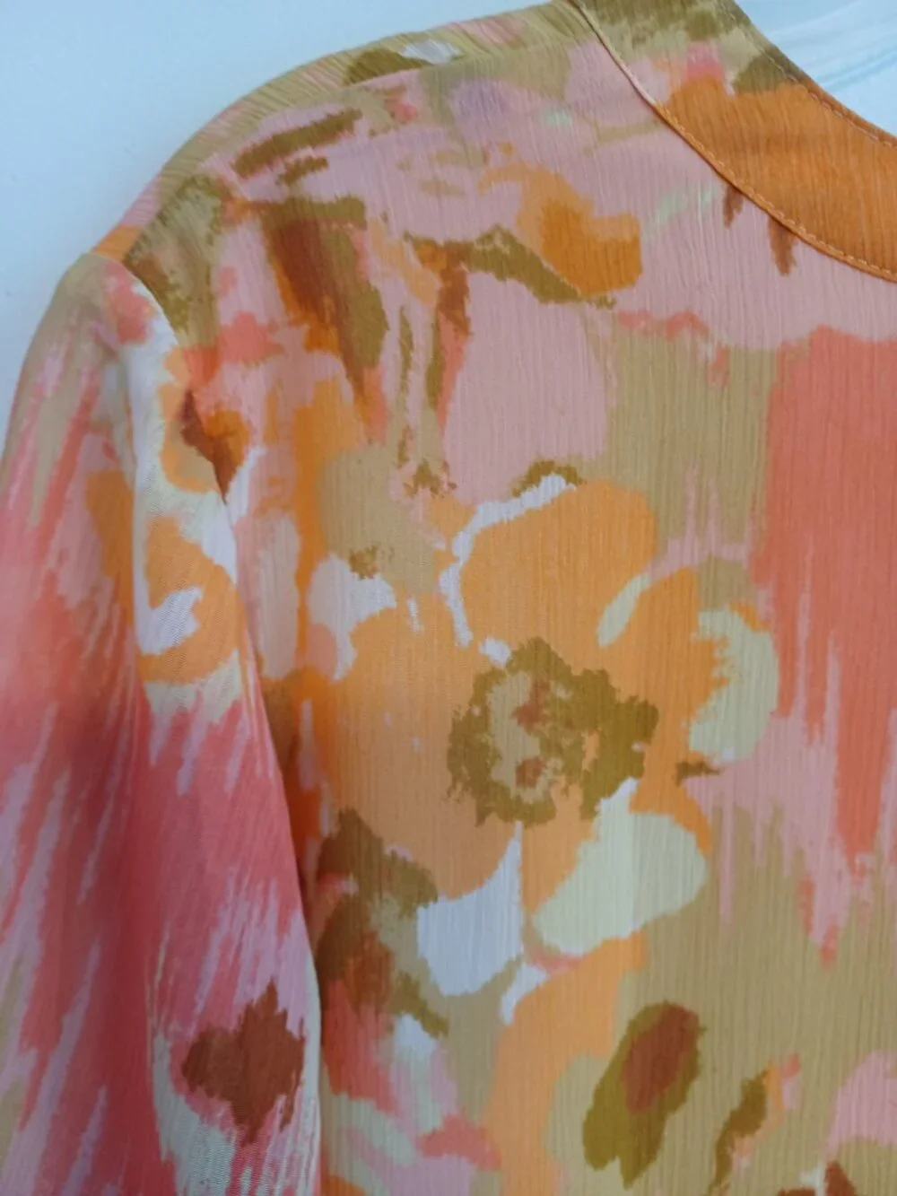 Liz Claiborne Women's Multi Color Peasant Blouse Top size L - Picture 7 of 8